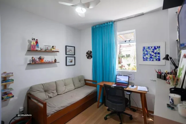 Imagem Este espaÃ§oso apartamento Ã© uma excelente opÃ§Ã£o para quem busca conforto e praticidades. Com trÃ...