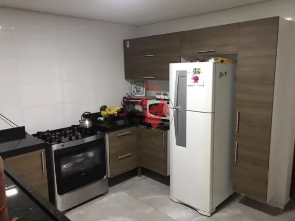 Imagem Sobrado com 3 dormitórios à Venda no bairro Vila Floresta em Santo André