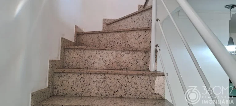 Imagem Sobrado para Venda em Santo André / SP no bairro Jardim Santo Antônio