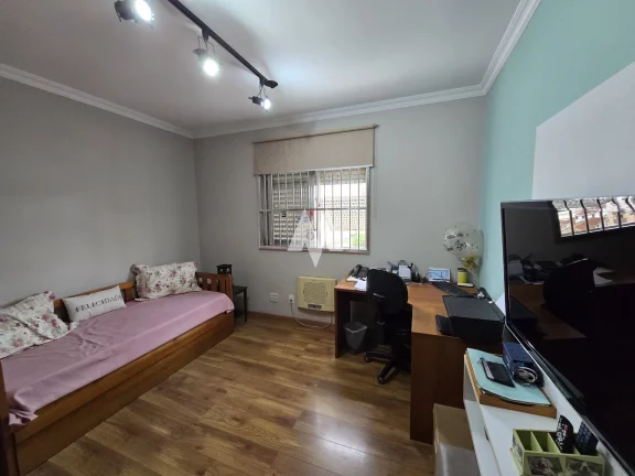Imagem Cobertura Duplex à venda com 3 dormitórios e Lazer Privativo no bairro da Ponta da Praia em Santos/SP