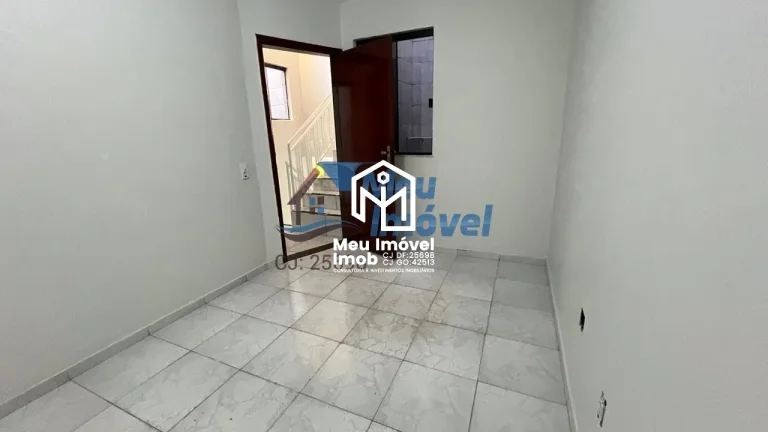 Imagem QN 406 Conj 16 Samambaia Sobrado 4 Quartos 1 Suíte 3 Vagas 105m² Varanda Lavabo
