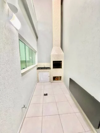 Imagem Sobrado Maravilhoso 174 m² 3 Dormitórios sendo 1 Suíte e 2 Vagas