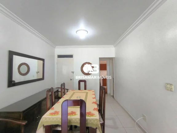 Imagem PITANGUEIRAS- UMA QUADRA DO MAR , LOCALIZAÇÃO ESPETACULAR , GARAGEM NO PRÉDIO.