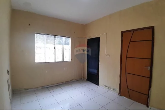 Imagem Casa a venda com 1 quarto com 200 m² em CASCADURA - RIO DE JANEIRO