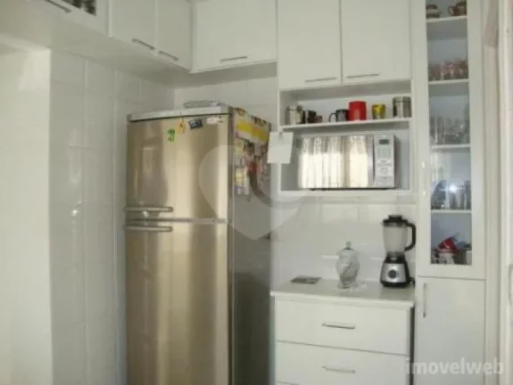 Imagem Apartamento à venda com 3 quartos, sendo 3 suítes, no condomínio Fazenda do Morumbi, São Paulo - SP