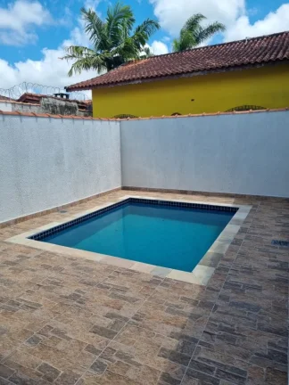 Imagem Casa para Venda em Itanhaém, Tupy, 2 dormitórios, 1 suíte, 1 banheiro, 2 vagas