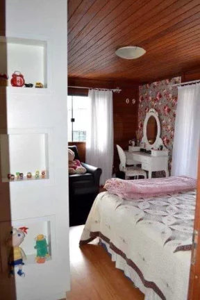 Imagem Sobrado com Sala Comercial no Bairro Cordeiros - Itajaí