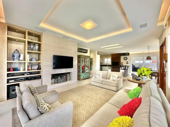 Imagem Casa em Condominio 4 Dormitórios - Bairro Zona Nova
