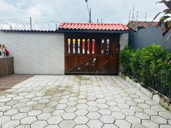 Imagem Casa para Venda em Itanhaém, Cibratel II, 2 dormitórios, 2 banheiros, 1 vaga