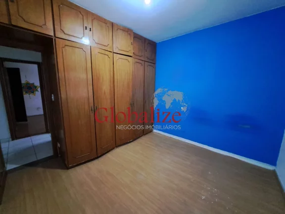Imagem More na Pompéia, pertinho do mar são 3 dormitórios, dependência completa, com elevador e vaga por R$ 690.000,00