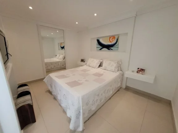 Imagem APARTAMENTO COM 3 DORMITÓRIOS, SENDO 1 SUÍTE, VARANDA GOURMET, PREDIO COM PISCINA, 1 QUADRA DA PRAIA DAS ASTÚRIAS