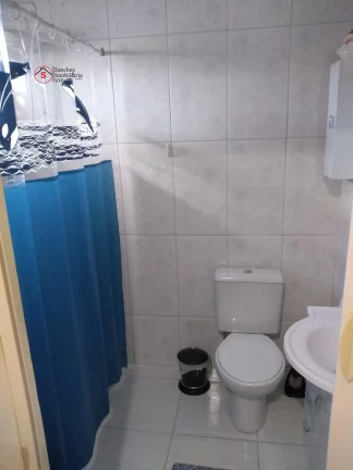 Imagem SOBRADO 108m Construída 208m Terreno 02 imóveis na mesma escritura Casa 01 01 Varanda 02 Dormt sendo 01 suíte 01 Salas de TV Estar Jantar 01 Cozi