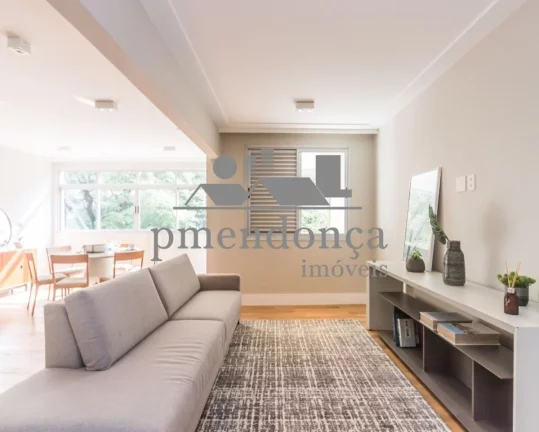 Imagem Apartamento reformado com 153m², 2 quartos sendo 1 suíte e 2 vagas.