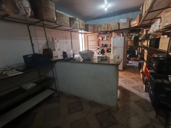 Imagem Glapão Comercial No Recanto Do Bosque De Frente Para Avenida