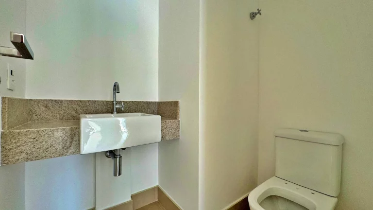 Imagem Apartamento com 3 dormitórios à venda, 110 m por R$ 4.300.000,00 - Riviera