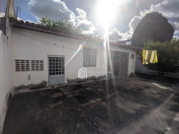 Imagem Casa duplex pronta para morar, 3 dormitórios à venda por R$ 650.000,00 - Horto - Teresina/PI