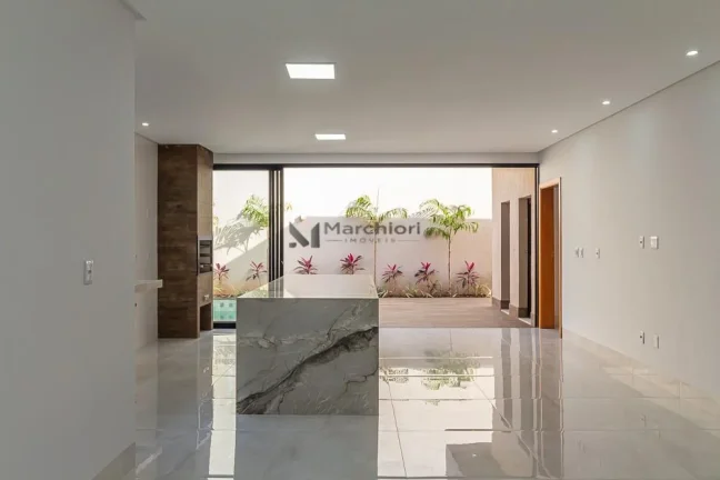Imagem Casa Térrea Alto Padrão no Portal do Sol Golfe Clube Goiânia