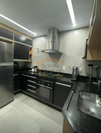 Imagem Apartamento com 88 m², totalmente reformado, com armários planejados em todos os ambientes, 2 dorm...