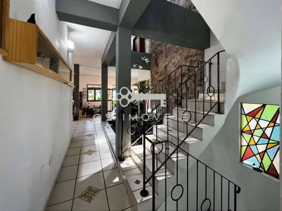 Imagem Cond Granja Viana II -glebas IV/V -5d/2sts. Estilo rústico com linda vista!