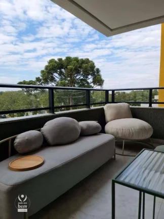 Imagem Apartamento com 2 quartos (1 suíte), 2 vagas de garagem, sacada com churrasqueira à venda por R$ 758.000 - Água Verde - Curitiba/PR