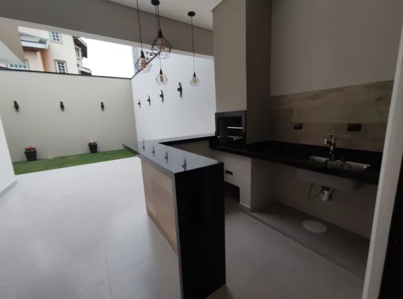 Imagem Casa com 3 dormitórios à venda, 250 m² por R$ 873.000,00 - Villa Branca - Jacareí/SP