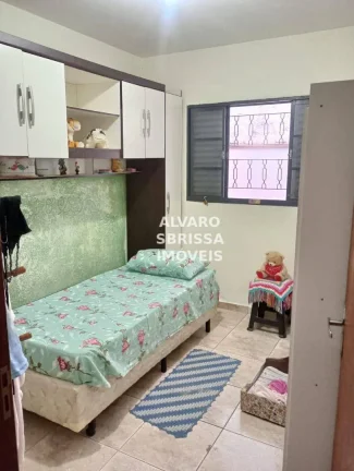 Imagem Casa com 3 dormitórios sendo 1 suíte sala e cozinha no Parque América em itu SP