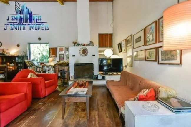 Imagem CASA ESPETACULAR EM TERRENO DE 2.300m² EM CONDOMÍNIO FECHADO.