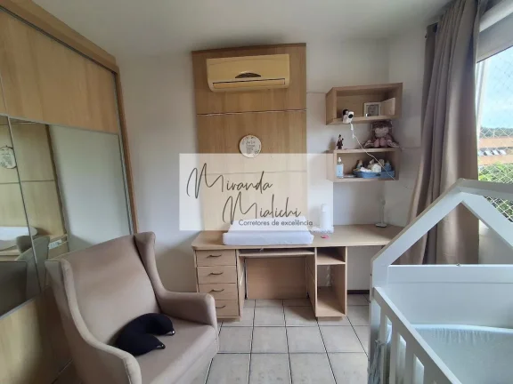 Imagem Amplo apartamento de 3 quartos e 1 suíte no coração da Trindade