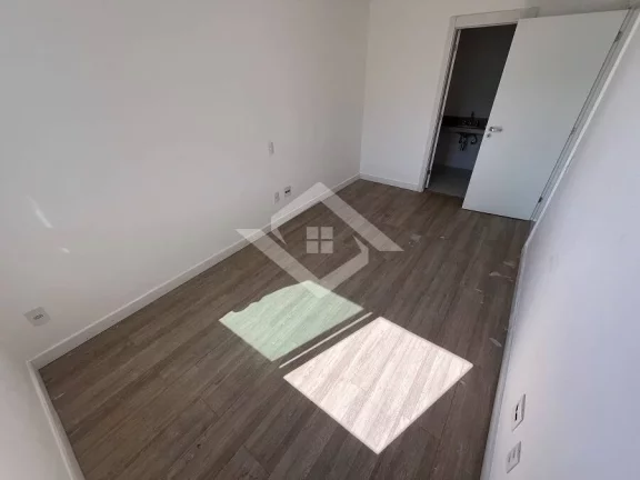 Imagem Apartamento de 2 Quartos para Venda na Barra Olímpica com 79 m²