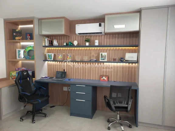 Imagem Esta elegante residência está à venda no condomínio Mont?Alcino, destacando-se por sua sofistica...