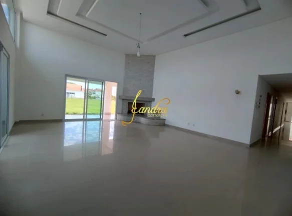 Imagem Casa térrea, com SETE suítes em condomínio fechado
