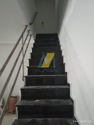 Imagem “Precisa de um Galpão Novo amplo com entrada para caminhão em Santo André?”