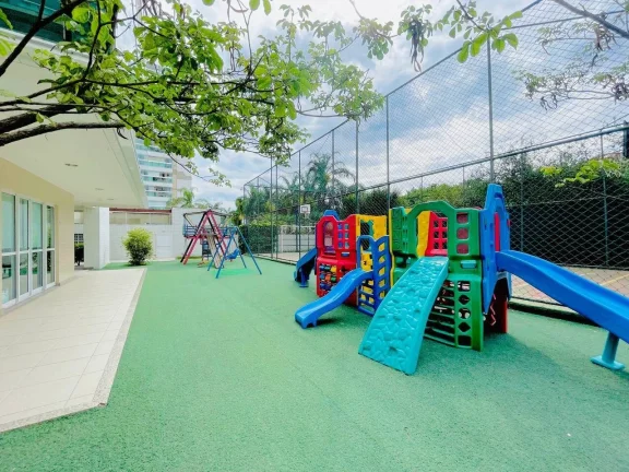 Imagem Casinha de boneca lindo no condomínio Barra Mais,infraestrutura completa.