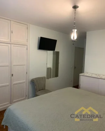 Imagem Casa a venda com 3 Quartos (1 Suíte) - Malota - Jundiaí/SP