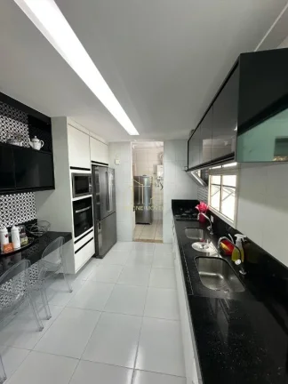 Imagem Apartamento à venda em LE PARC Salvador-BA: 3 quartos, 3 suítes, 3 salas, 6 banheiros, 4 vagas de garagem, 195m² em Patamares!