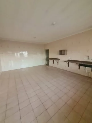 Imagem CASA - LOCALIZADA NO CENTRO DE PILAR DO SUL- SP
