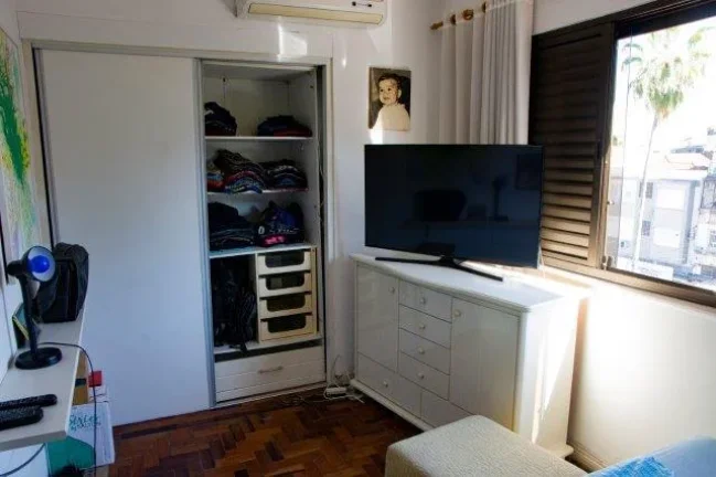 Imagem Apartamento 3 Dormitórios - Bairro Petrópolis