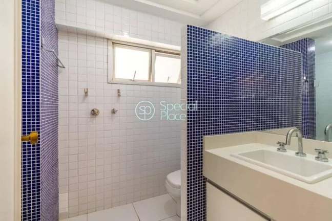 Imagem Ótima cobertura em Perdizes com 237m² divididos em dois pavimentos. No primeiro piso temos um óti...