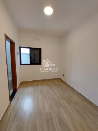 Imagem Casa em condomínio fechado à em Sorocaba-SP! Casa nova com 3 suítes e área gourmet