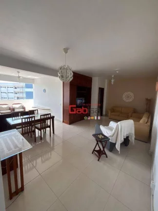 Imagem Apartamento com 3 dormitórios à venda, 186 m² por R$ 750.000,00 - Algodoal - Cabo Frio/RJ