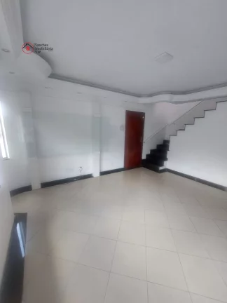 Imagem SOBRADO A VENDA PRÓXIMO AO SHOPPING ANÁLIA FRANCO. 3 DORMITÓRIOS, SENDO 1 SUÍTE COM VARANDA E HIDROMASSAGEM. 4 VAGAS DE GARAGEM.