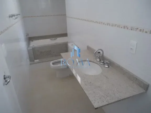Imagem Cobertura 4 dormitórios à venda Centro Santa Maria/RS