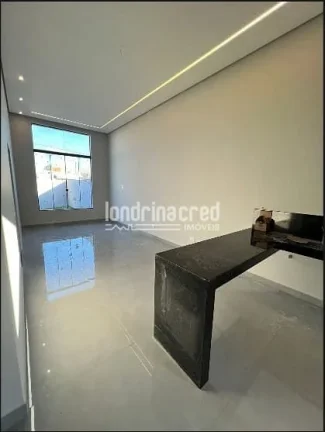 Imagem Ótima casa no Residencial José B. Almeida: 148m² de terreno, 98m² construídos, 3 dormitórios (1 suíte), banheiro social e 2 vagas de garagem