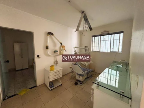 Imagem Sobrado com 3 quartos para alugar, 74 m² por R$ 3.148/mês - Cidade Brasil - Guarulhos/SP
