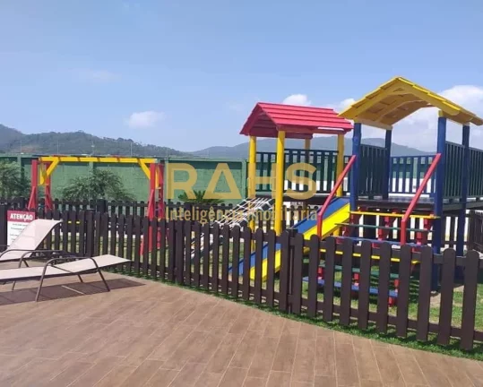 Imagem Linda Casa em Condomínio Fechado - Balneário Camboriú/SC Casa finamente mobiliada, em condomínio...