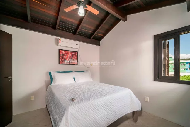 Imagem Casa duplex 2 dormitórios