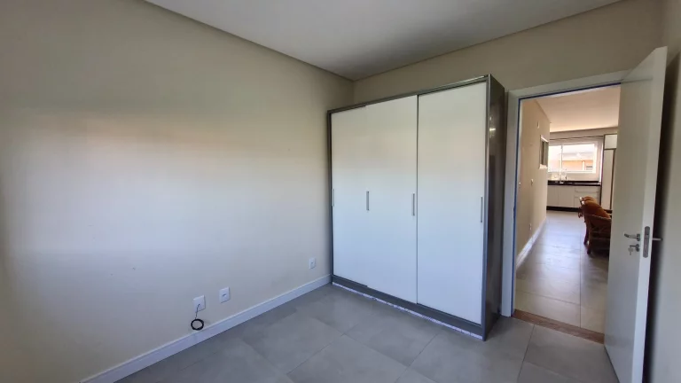 Imagem Apartamento térreo para locação anual no bairro Ambrósio - Garopaba/SC | R$2.800,00