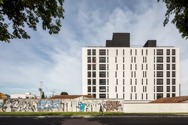 Imagem APARTAMENTO com 2 dormitórios à venda com 140.36m² por R$ 750.000,00 no bairro Centro - PINHAIS / PR