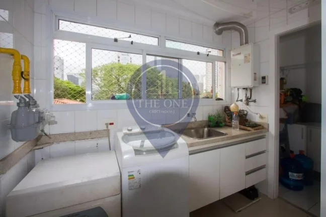 Imagem Apartamento à venda em São Paulo-SP, Santo Amaro: 3 quartos, 3 suítes, 4 salas, 5 banheiros, 2 vagas, 138m². Venha conhecer!