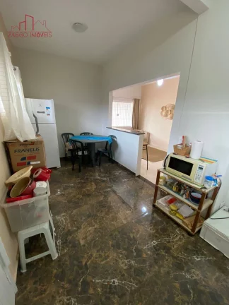 Imagem Linda casa de praia em Peruíbe - 2 dorms - 500 metros da praia.